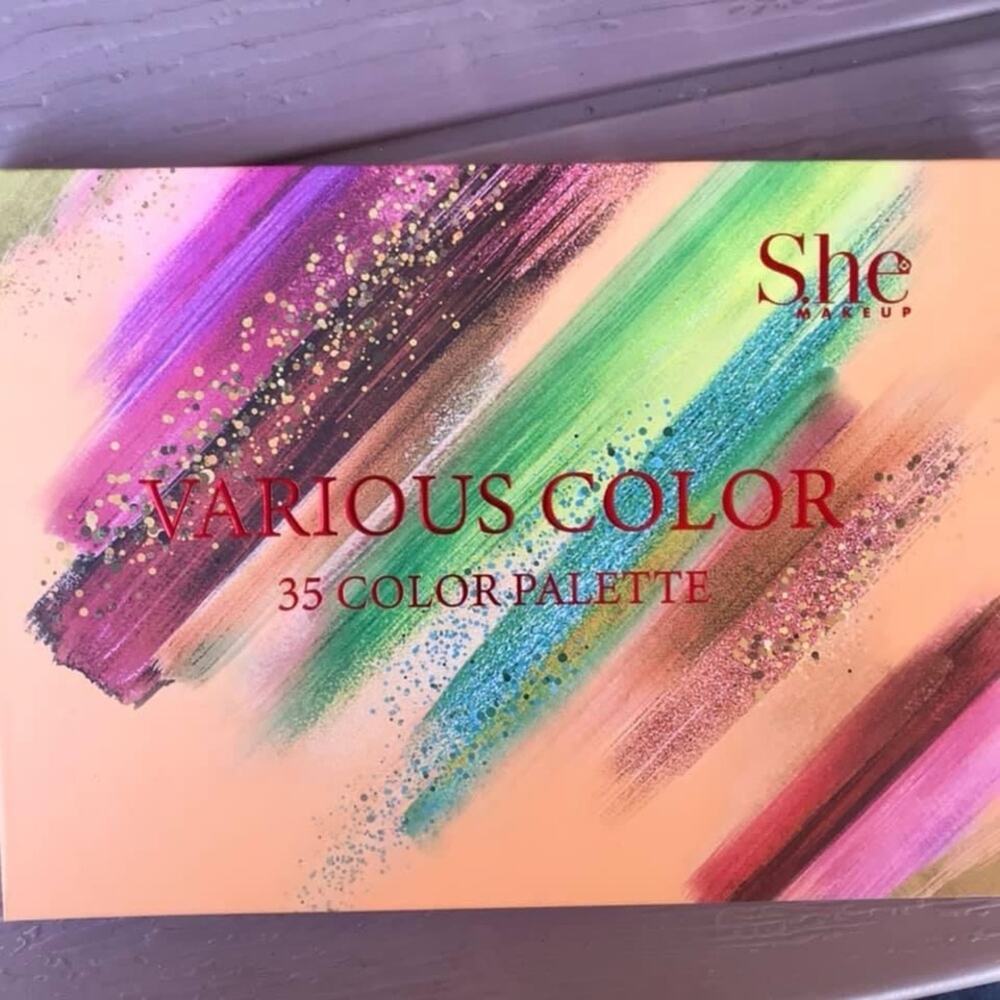 Vibrant Eyeshadow Palette - Picture 3 of 3